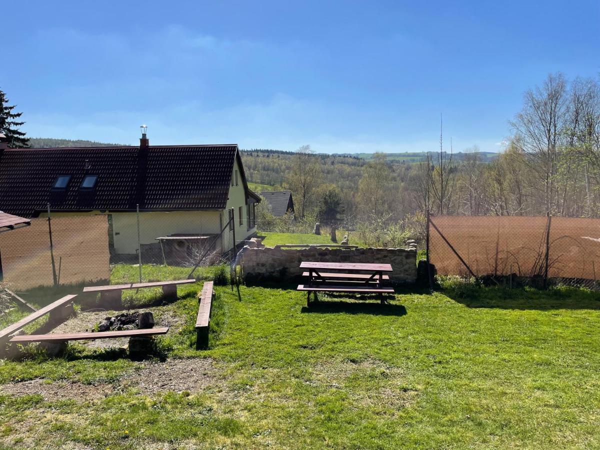 Fox House Tisa / Rajec Otel Dış mekan fotoğraf